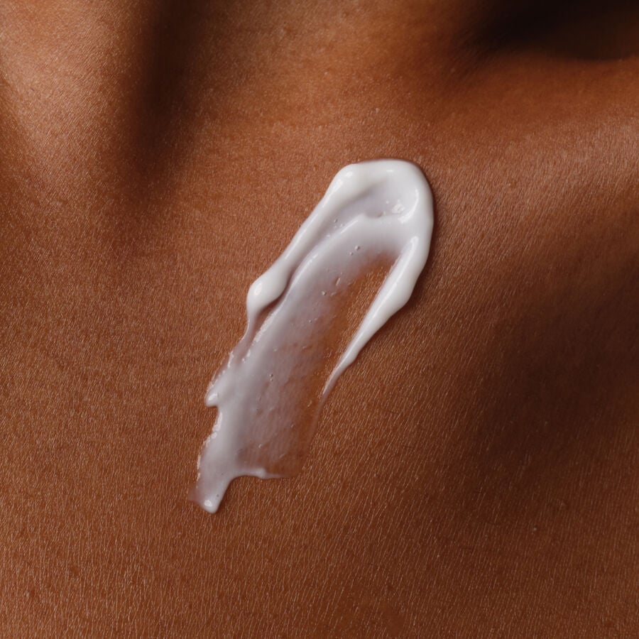 natural-moisturizing-factors-inulin-body-lotion-g3 ORD-Body-Care-Bundles-Brief-NMF-application-shot.jpg